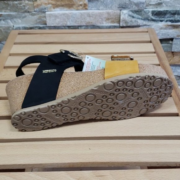 Mephisto Lissandra Women's Platform Dress Sandal - Picture 13 of 14